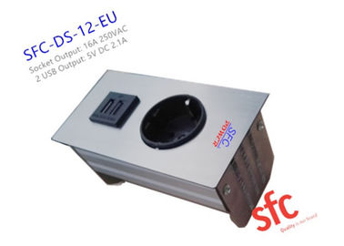 5v 2.1A Wbudowane gniazdo zasilające z pojedynczą wtyczką EU / podwójnym ładowaniem USB