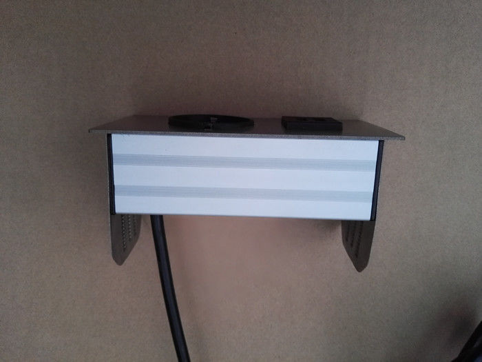 5v 2.1A Wbudowane gniazdo zasilające z pojedynczą wtyczką EU / podwójnym ładowaniem USB