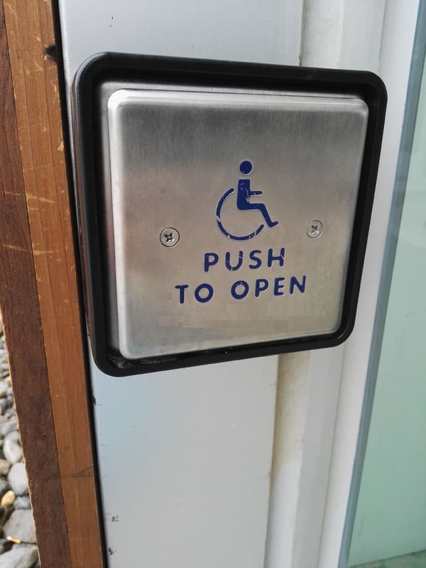 4,75 ”kwadratowy przełącznik wciskany ze stali nierdzewnej, przycisk otwierania z handicapem do drzwi