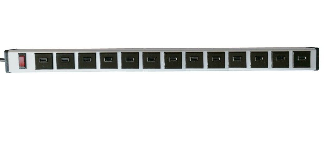Wielofunkcyjna 13-portowa listwa zasilająca USB Bar AU / EU / UK / US Wtyczka 5V 2.1A