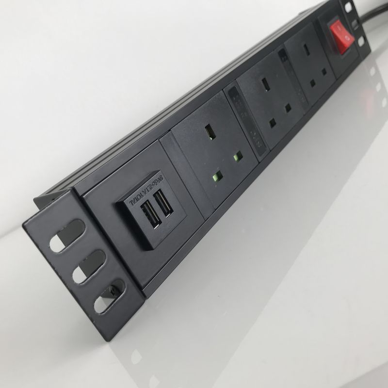Inteligentna listwa zasilająca 2M z portem USB 3 gniazdka metalowa obudowa typu brytyjskiego G